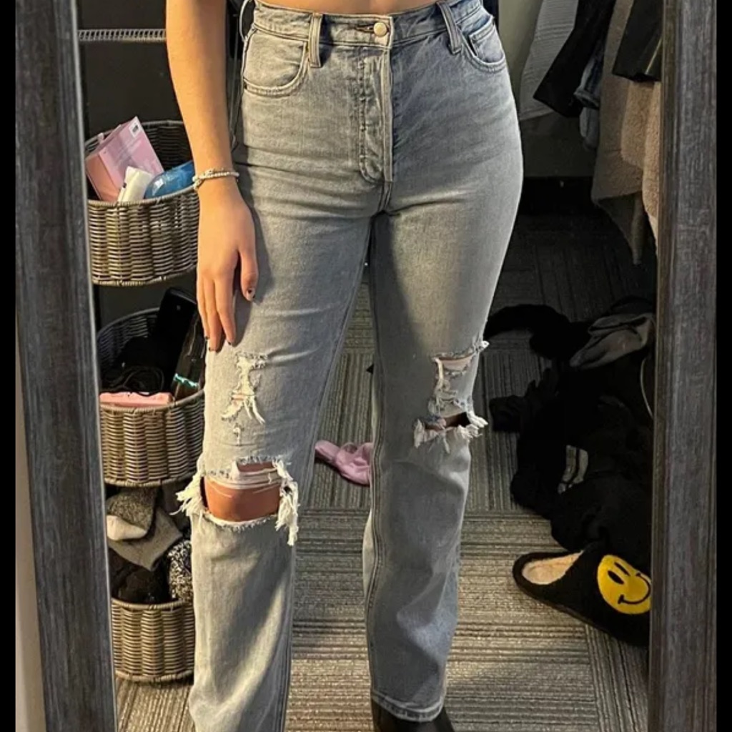 Denim Forum Aritzia Brand Arlo High Rise Straight Denim Forum Aritzia Brand Arlo High Rise Straight